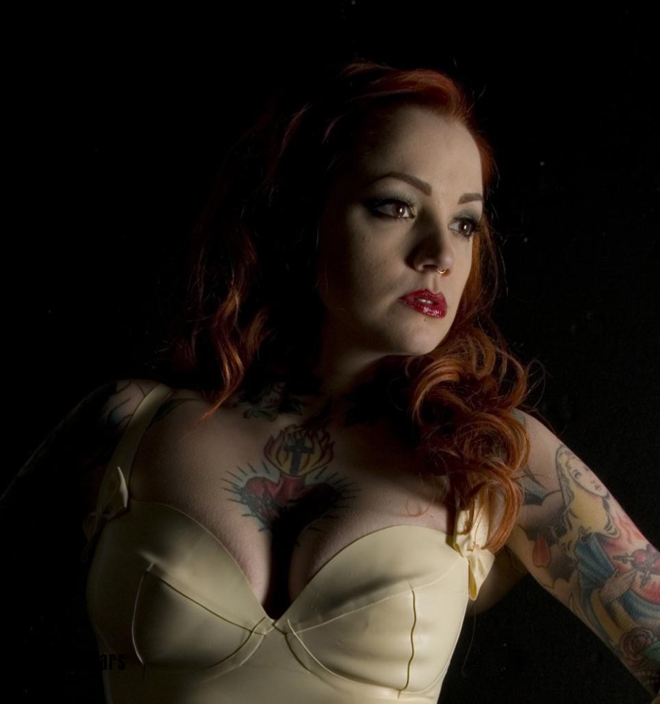 Jane Doe Latex Photoshoot 004