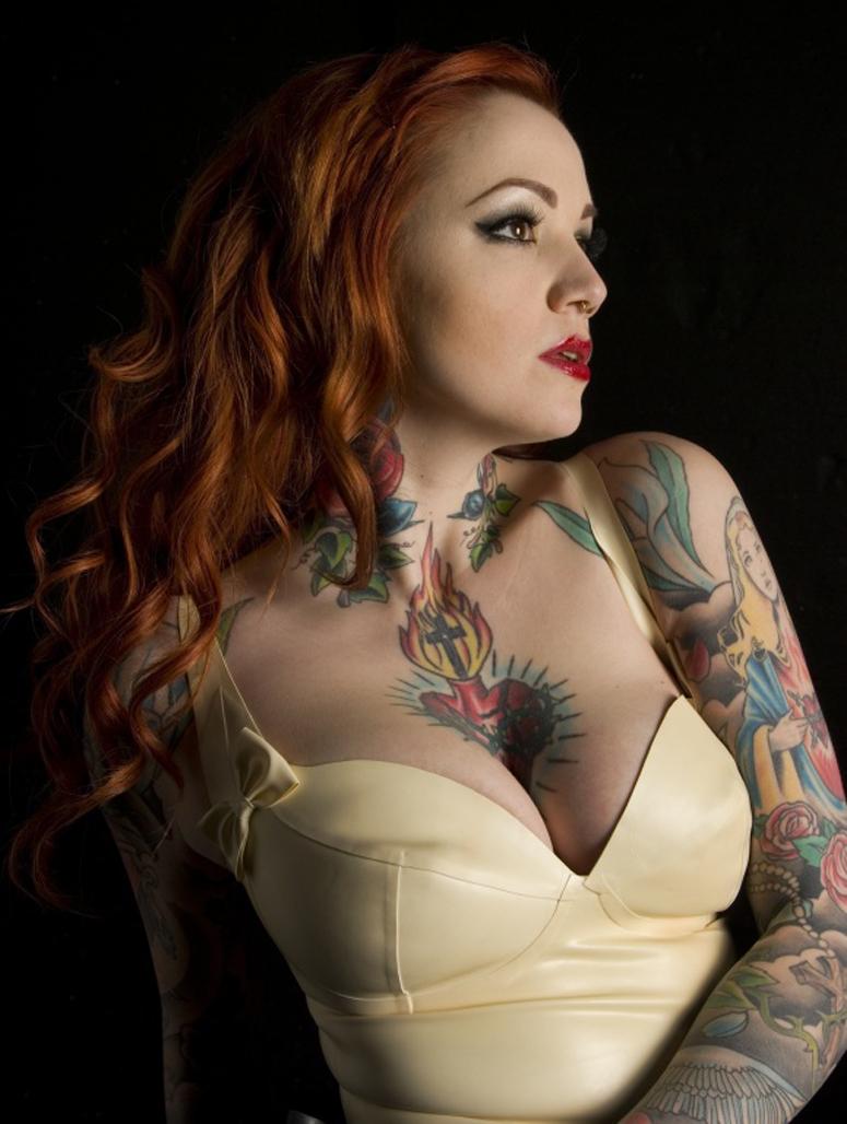 Jane Doe Latex Photoshoot 046